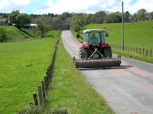 Tracktor in Farm