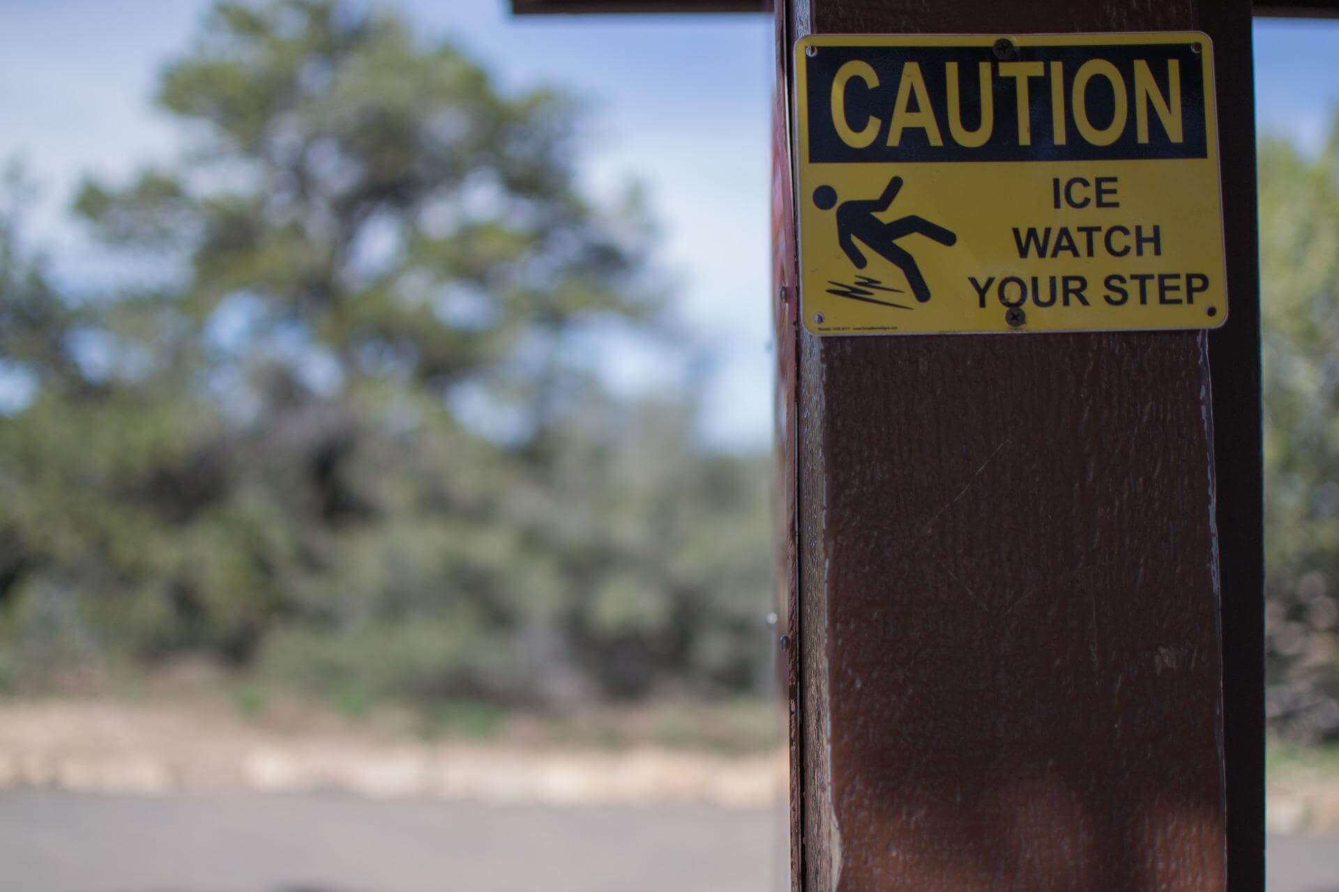 slippery sign